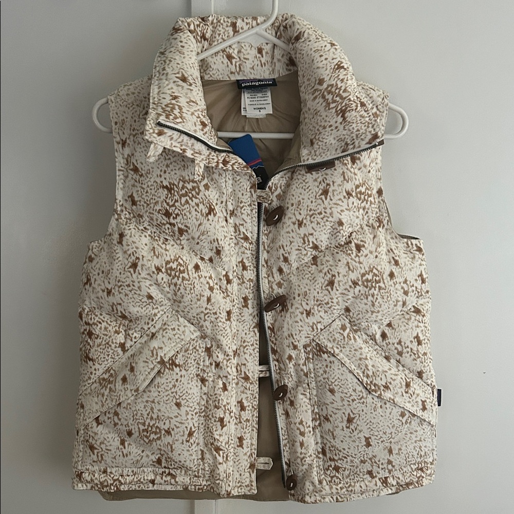 NWT Patagonia Toggle Down Puffer Vest (like Bivy Vest) in Birch White